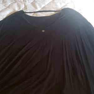 Gaiam yoga top